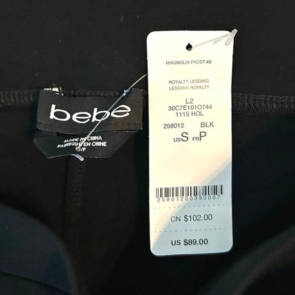 NWT Bebe Women’s Magnolia Frost Royalty Leggings Black Size Small - Picture 8 of 8